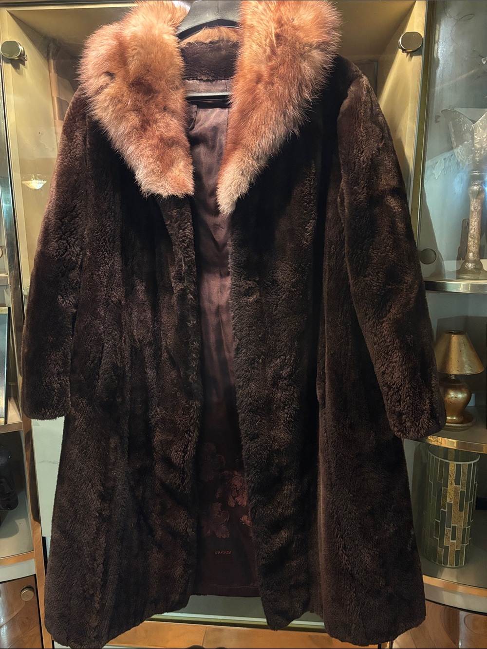 Classic VINTAGE Women's Dark Brown Faux Fur Coat with real Fox-Trim Collar